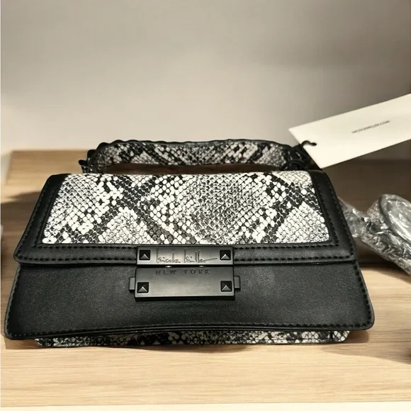 SOLD - Picture 3 of 7